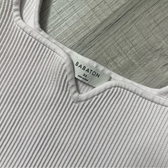 ARITZIA BABATON Sculpt Knit Notch Tank Ribbed Top Cropped XS - Picture 6 of 9